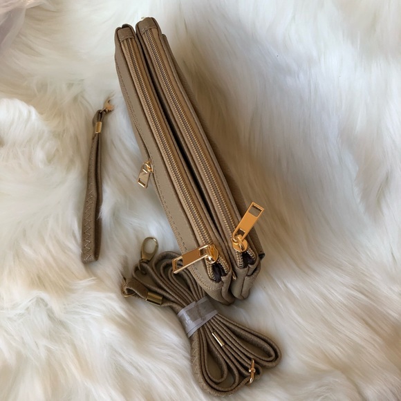 ‼️SALE‼️❣️Vegan leather Shoulder Bag❣️ - Picture 6 of 8